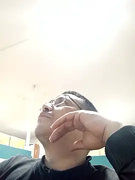 Snapshot of Edipaca chatting on 09/25/25, 01:44 Edipaca online show from 09/25/25, 01:44