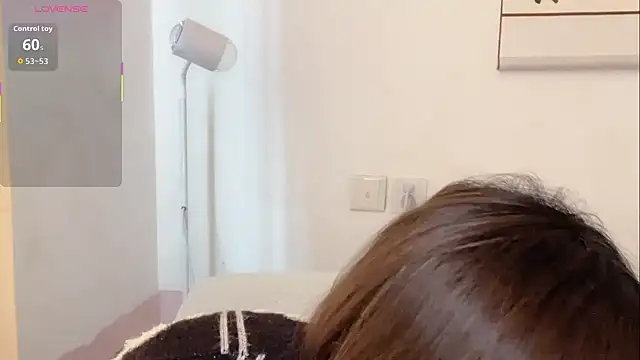 Snapshot of Linda-LL chatting on 11/06/25, 02:59 Linda-LL online show from 11/06/25, 02:59