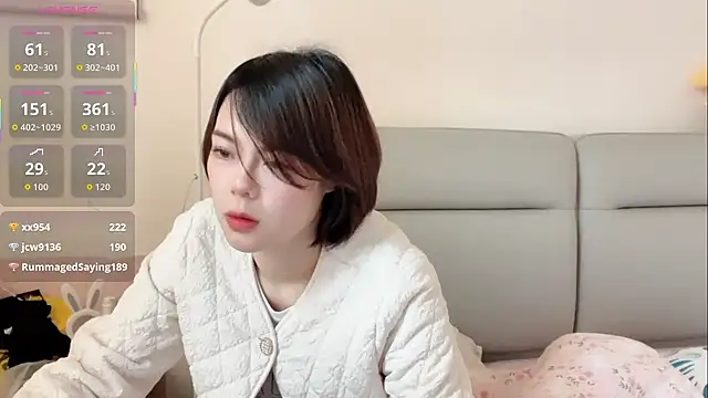 Linda-LL online show from 02/17/26, 04:32