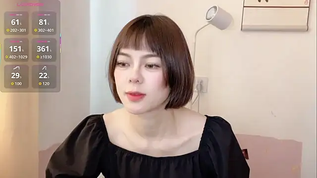 Snapshot of Linda-LL chatting on 11/09/25, 05:11 Linda-LL online show from 11/09/25, 05:11