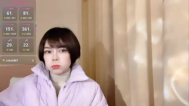 Snapshot of Linda-LL chatting on 12/14/25, 09:59 Linda-LL online show from 12/14/25, 09:59