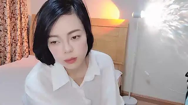 Linda-LL online show from 02/25/25, 06:47