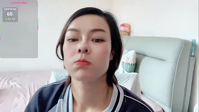Linda-LL online show from 05/03/26, 04:39