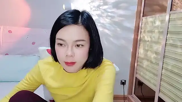 Linda-LL online show from 03/17/25, 11:53