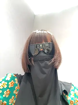 Linda-LL online show from 09/30/25, 05:35