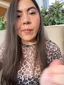 Iam  Cristal online show from 05/07/26, 10:24