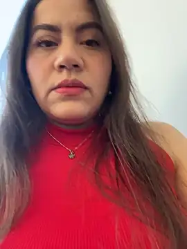 Snapshot of Iam__Cristal chatting on 07/14/26, 10:16 Iam Cristal online show from 07/14/26, 10:16
