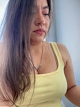 Iam  Cristal online show from 11/10/25, 09:20