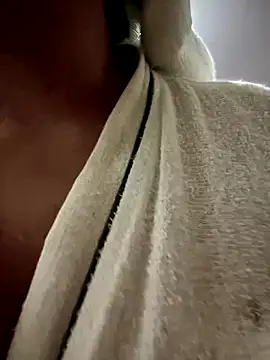 Iam  Cristal online show from 10/12/25, 10:11