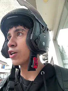 Thayler jones online show from 04/15/26, 11:16