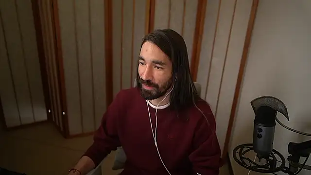 Snapshot of Your_Ice_cream chatting on 03/24/26, 02:28 Your Ice cream online show from 03/24/26, 02:28