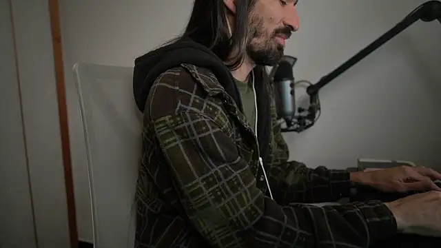 Your Ice cream online show from 05/12/26, 02:56
