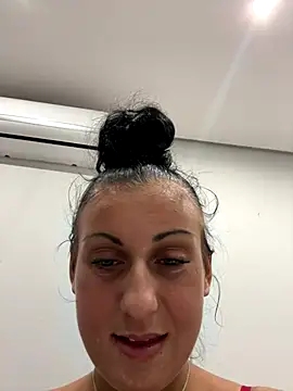 Snapshot of SweNatasha chatting on 12/02/24, 01:31 SweNatasha online show from 12/02/24, 01:31