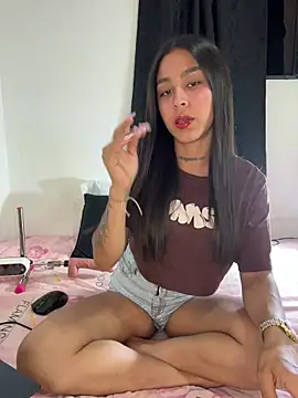 paisitahot1975 online show from 03/02/26, 12:22
