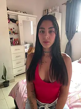 paisitahot1975 online show from 02/23/26, 04:29
