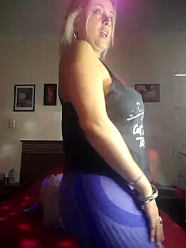 DesireSatler online show from 09/14/25, 09:37