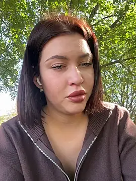 KikiWatson online show from 09/24/25, 07:15