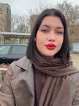 KikiWatson online show from 12/04/25, 07:07