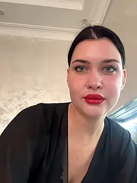 KikiWatson online show from 11/28/25, 08:58