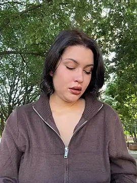 KikiWatson online show from 09/12/25, 06:24