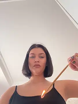 KikiWatson online show from 02/11/26, 10:26