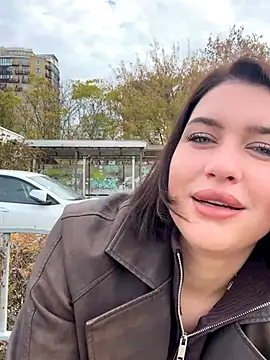 KikiWatson online show from 10/24/25, 07:18