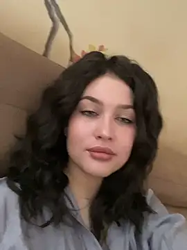 KikiWatson online show from 02/24/25, 12:16