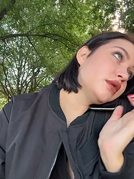 KikiWatson online show from 09/14/25, 06:03