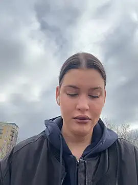 KikiWatson online show from 02/13/26, 07:30