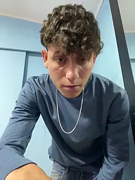 LatinBoysxxx online show from 05/20/26, 02:52