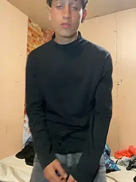 LatinBoysxxx online show from 03/10/26, 01:53