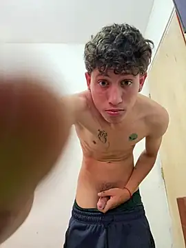 LatinBoysxxx online show from 03/21/26, 08:57