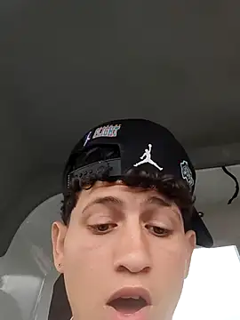 LatinBoysxxx online show from 11/06/25, 01:59