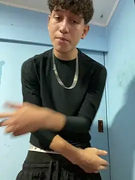 LatinBoysxxx online show from 05/26/26, 07:56