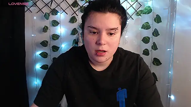 Nika 1  online show from 04/10/26, 11:56