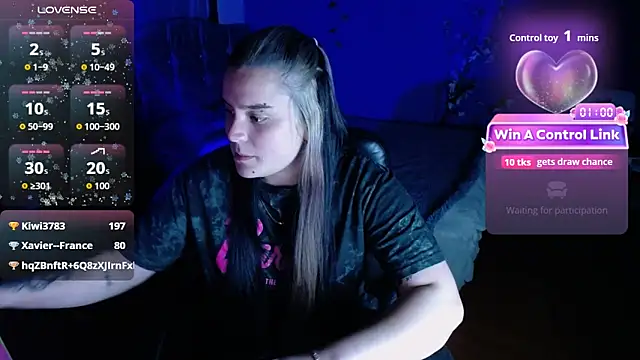 Nika 1  online show from 12/16/25, 03:44