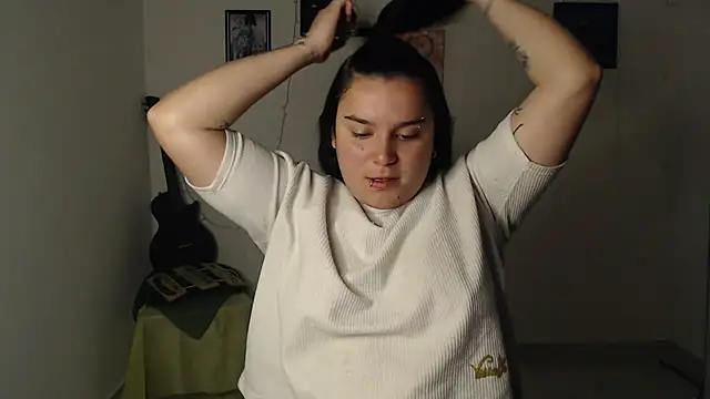 Nika 1  online show from 09/19/25, 06:45