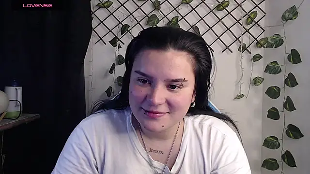 Snapshot of Nika_1_ chatting on 07/16/26, 12:07 Nika 1 online show from 07/16/26, 12:07