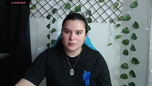 Snapshot of Nika_1_ chatting on 07/11/26, 01:28 Nika 1 online show from 07/11/26, 01:28