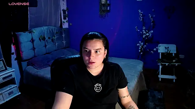 Nika 1  online show from 12/01/25, 12:00