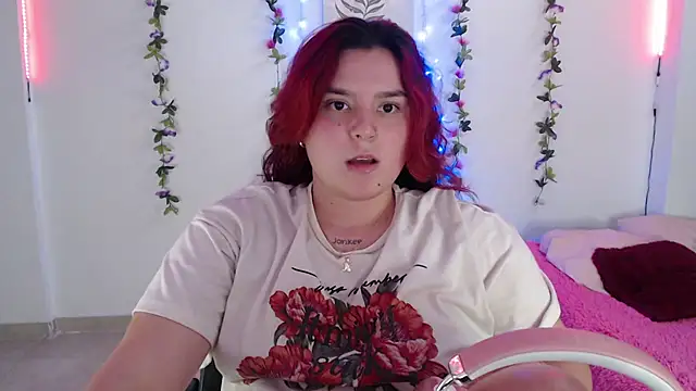 Nika 1  online show from 02/15/25, 08:34