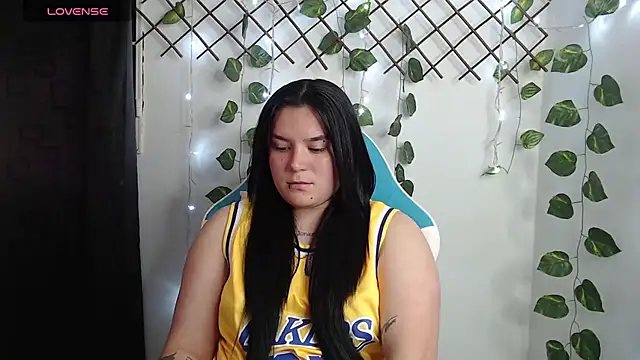 Snapshot of Nika_1_ chatting on 07/01/26, 12:22 Nika 1 online show from 07/01/26, 12:22