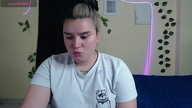 Nika 1  online show from 01/10/26, 09:21