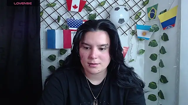 Snapshot of Nika_1_ chatting on 06/14/26, 04:14 Nika 1 online show from 06/14/26, 04:14