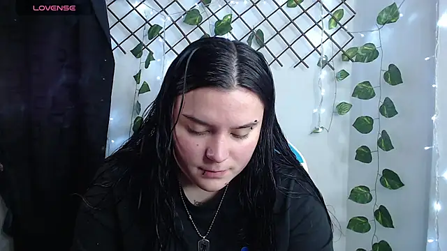 Snapshot of Nika_1_ chatting on 07/10/26, 12:32 Nika 1 online show from 07/10/26, 12:32