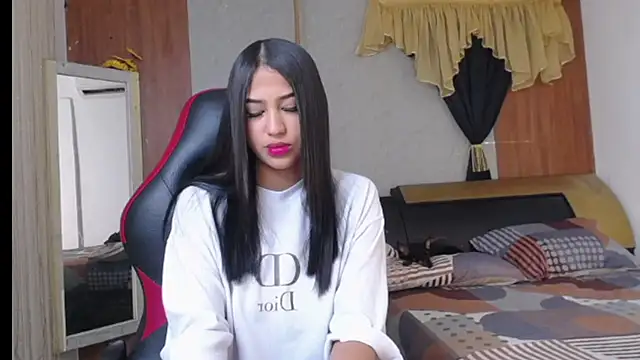 hera divine online show from 03/15/26, 10:06