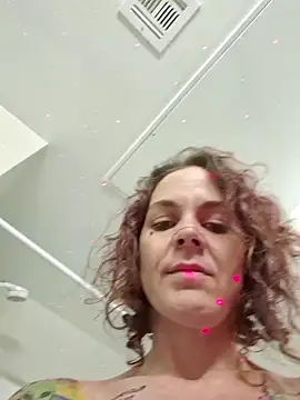 thatonespicychick online show from 01/15/25, 07:23