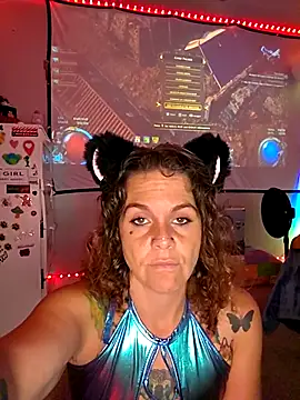 thatonespicychick online show from 10/13/25, 03:57