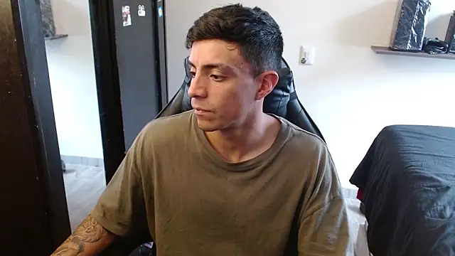 kv   xxx  online show from 02/16/26, 05:55