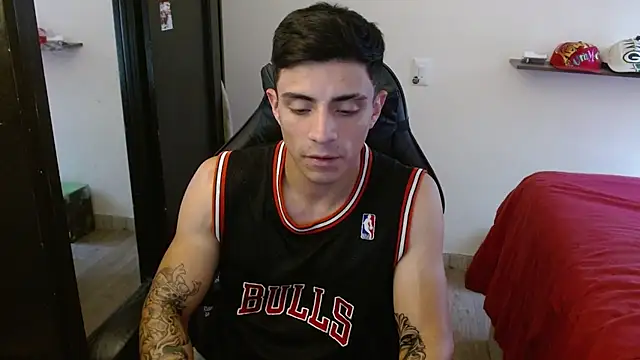 kv   xxx  online show from 11/29/25, 04:51